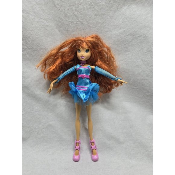 Poupée Winx Club Mattel - Bloom En Robe Verte - Occasion - À Tester